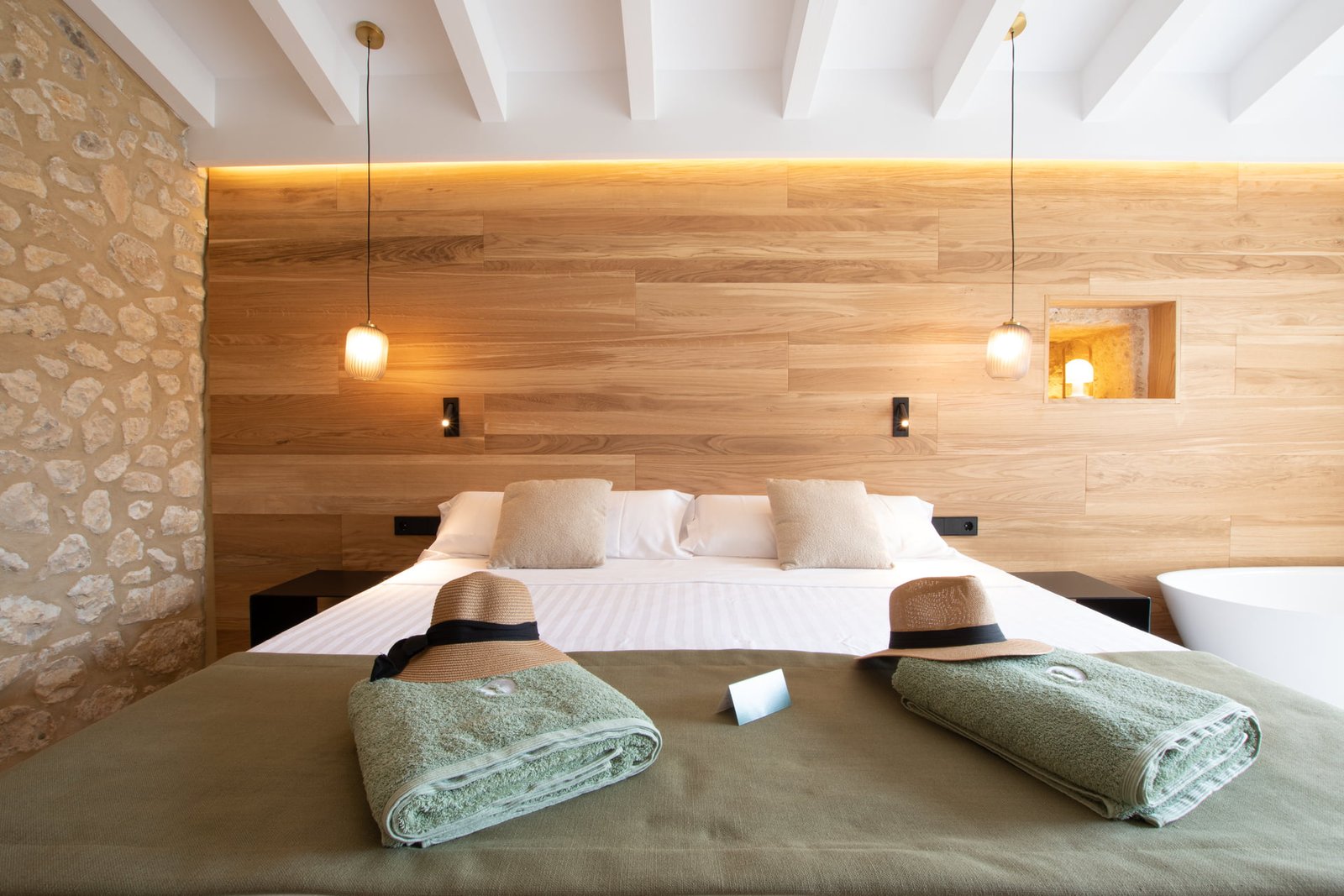 Double room with views of the Randa Valley 7 Habitacion doble vistas Randa 09
