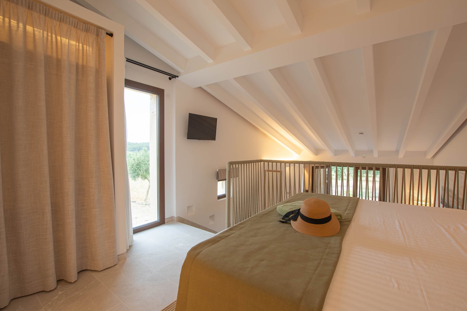 Junior suite in the olive grove 8 Junior Suite Olivar 3