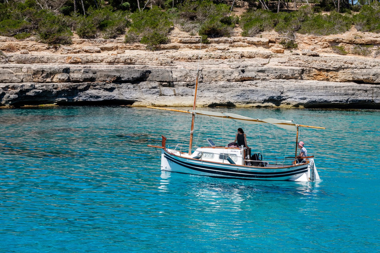 Porto Cristo, between the sea and gastronomy 2 Llaut Mallorquin