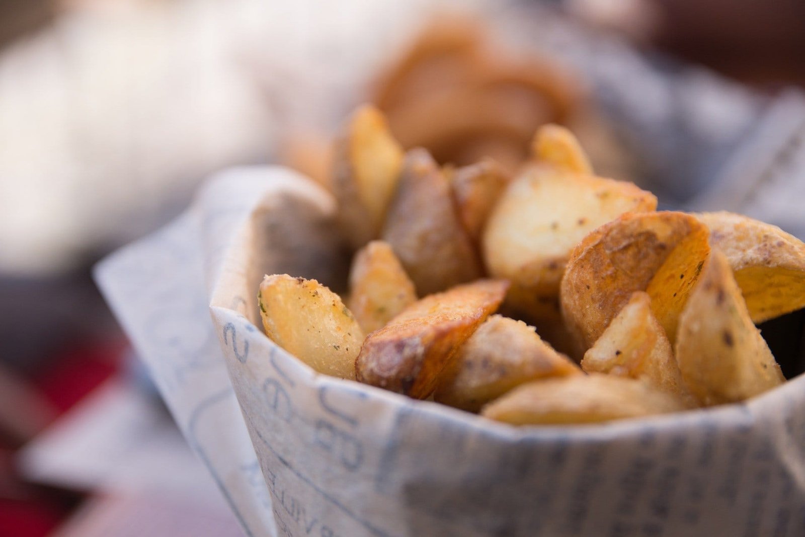 Patatas al horno: 2 formas saludables. 2 Receta de patatas deluxe con especias
