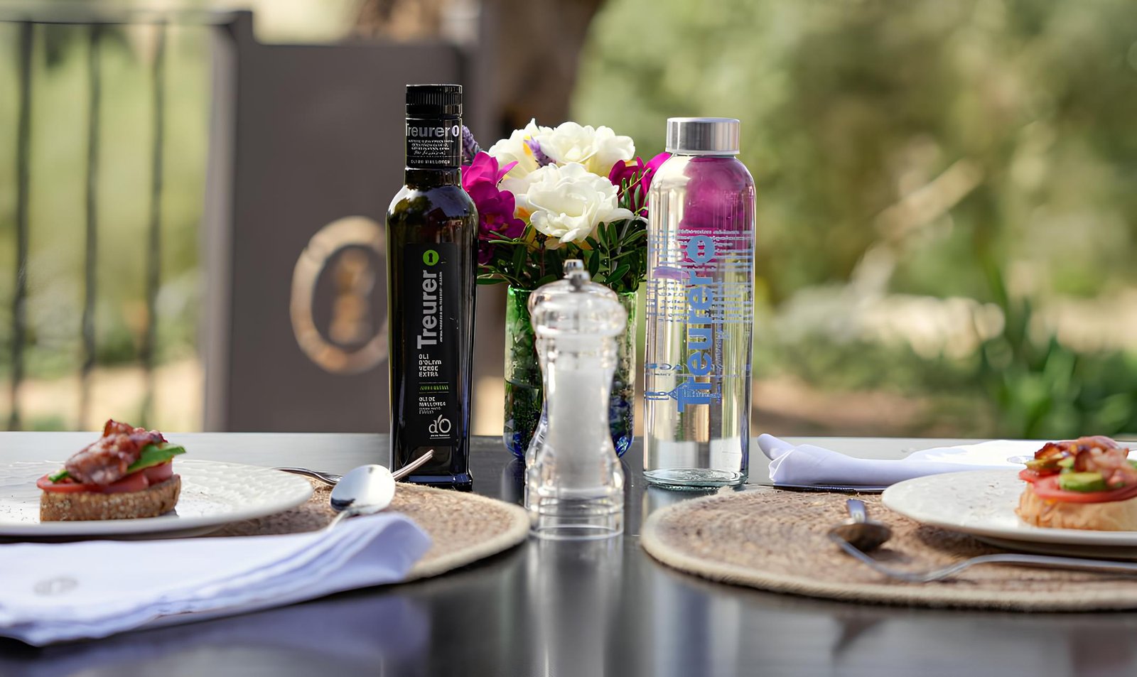 The 11 best restaurants in Pla de Mallorca 1 Restaurant Treurer olive grove