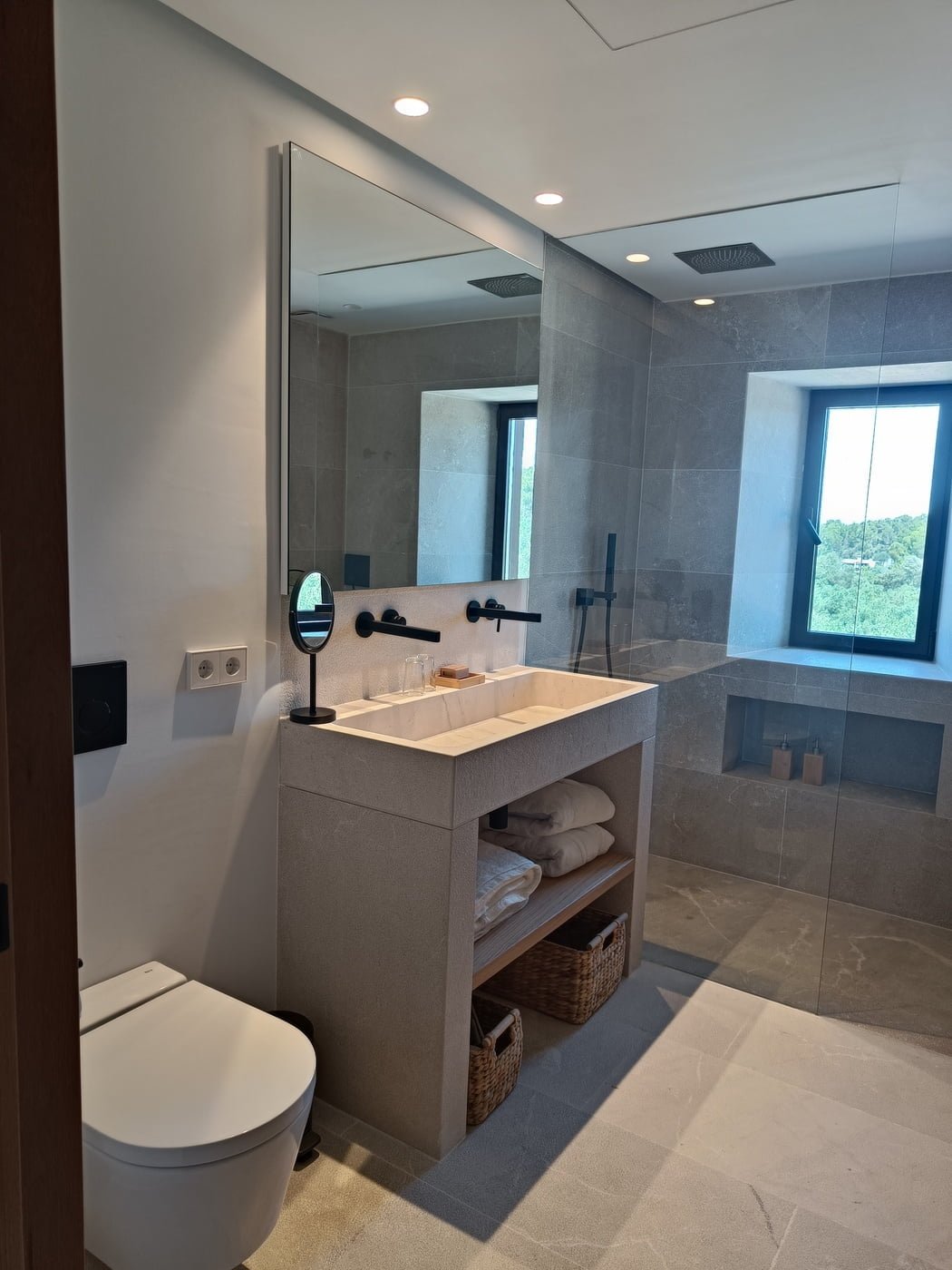 Suite overlooking the olive grove 8 Suite Vistas Olivar 05